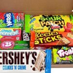 Amerikaanse snoep en chocolade assortiment cadeau - Klassieke USA Candy Treats - Perfect cadeau voor verjaardagen, kinderen, volwassenen, speciale... - Image 2