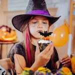 Kalolary Halloween Muffinsdekorationer, 48 Stuks Halloween Cake Decor met Cupcake Cups voor Halloween Party Keuken Cupcake Bakken - Image 4
